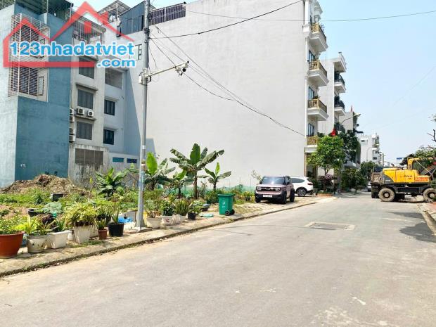 Mrs Tâm Bán 100m2 đất khu đô thị mới Sở Dầu, Hồng Bàng, Hải Phòng. 7,1 tỷ ngay sau Quận Ủy