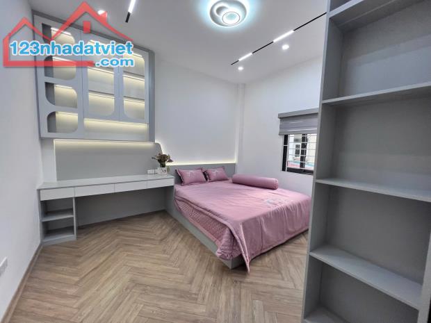 Nhỉnh 13 Tỷ - Lê Trọng Tấn,TX - Oto - Gần Phố - Full Nội Thất - 44m, 4 Tầng. - 3