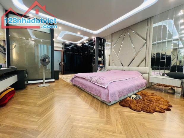 PHỐ SIÊU VIP - MẶT NGÕ THÔNG - BÁN NHÀ ÔNG ÍCH KHIÊM 40M2 - 4M MẶT TIỀN - Ô TÔ - HIẾM BÁN - 1