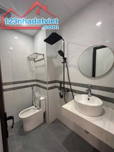 HOÀNG HOA THÁM - NHÀ ĐẸP - 2 THOÁNG - NGÕ NÔNG THÔNG RỘNG - DÒNG TIỀN - 50M² NHỎ 14 TỈ - 5