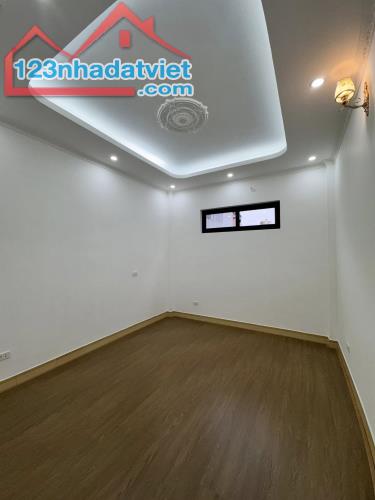 Nhà Đẹp Định Công Thượng,42m2x4T,20m Ô tô-Chưa 6 Tỷ. - 3