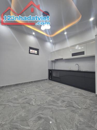 Bán gấp nhà cam lộ,  Hùng vương, hồng bàng ,HP. 2,2 tỷ, 40m2, 3 tầng. - 2