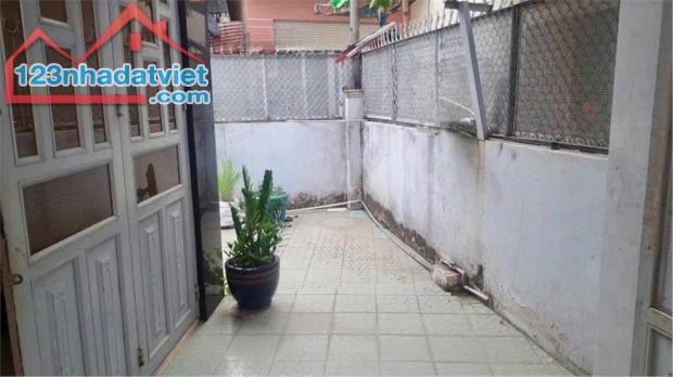 **Bán nhà 3 tầng hẻm 80 Ba Vân** p14, quận Tân Bình (5 x 13) chỉ hơn 8 tỷ - 2