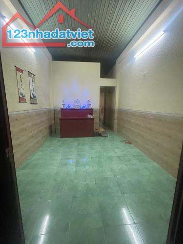 Cho thuê nhà ng căn 60m2. 3 mê. Giá 6 tr tháng. Đ.lê thanh nghị. P. Đống đa. Qui nhơn - 7