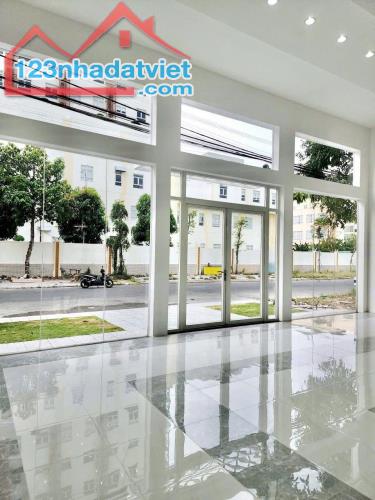 Bán cặp nhà đường d3 khu dân cư hồng loan gần bệnh viện nam cần thơ giá dưới 8 tỷ