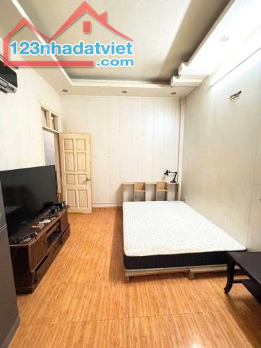 BÁN NHÀ GẦN PHỐ PHÁO ĐÀI LÁNG – ĐỐNG ĐA, 4 TẦNG x 43M2, RẤT GẦN MẶT PHỐ ĐƯỜNG Ô TÔ THÔNG. - 2