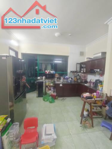 Chính chủ cho thuê CHCC 17T9 DT 107m2 tại khu THNC đường Nguyễn Thị Thập - 1