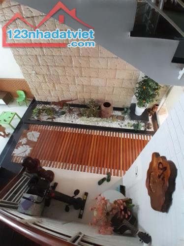 ► Nhà MT Nguyễn Phước Tần đường 15m gần Lê Đại Hành, 101m2, 3 mê cực xịn sò, 8.x tỷ - 3