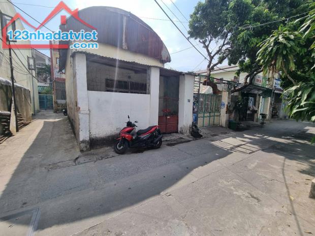 Bán đất tặng nhà 3 mặt kiệt ô tô Phó Đức Chính , Phường An Hải Bắc , Quận Sơn Trà ⭐⭐⭐⭐⭐
