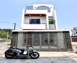 nhà lầu xây mới ngay cuối đường Đồng Khởi