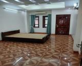 Cho thuê nhà ngõ phố Hạ Yên Quyết Cầu Giấy 39m x 5 tầng, giá 16tr/tháng
