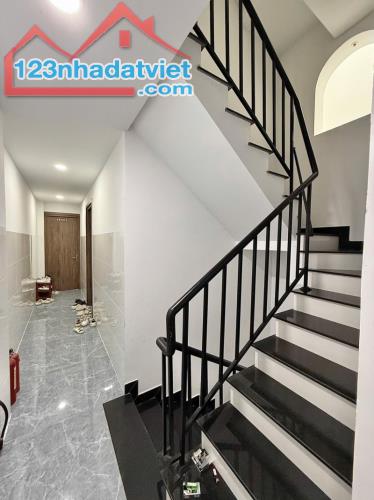 🏢 BÁN CHDV 3 TẦNG – LÊ LAI, GÒ VẤP – 88M² – 9 PHÒNG – THANG MÁY – THU NHẬP 37TR/THÁNG - 4