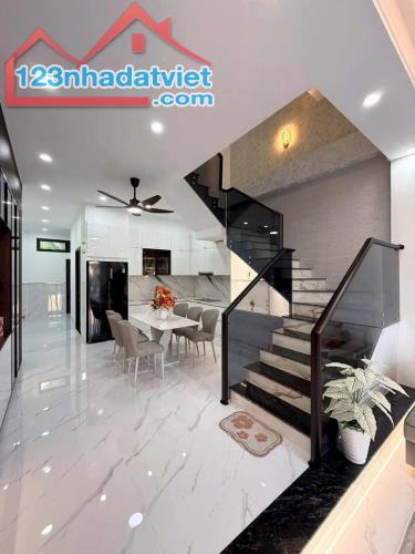Biệt thự nhà vườn gần cổng chào Bửu Long - 2