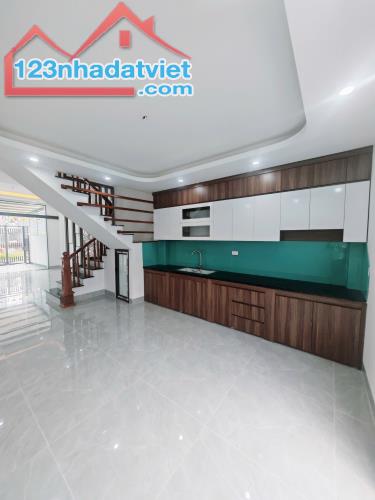 Bán nhà 4 tầng, 60m2, vừa hoàn thiện xong, 4.1 tỷ bàn giao nhà ngay, ở tuyệt vời - 3
