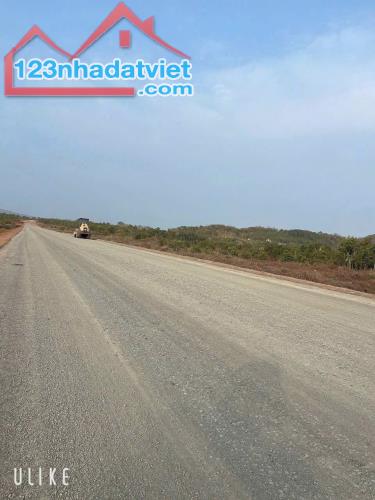 Đất mặt tiền đường Hồ Chí Minh hay còn gọi là ( đường tránh đông ) giá siêu rẻ - 2