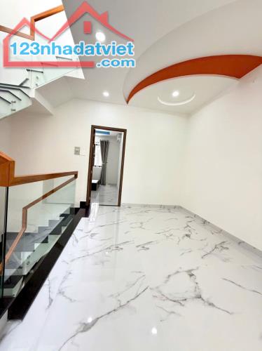 🔥Nhà 3 tầng đường mới đẹp đầy đủ nội thất xịn gói 5 Thái Hưng- Mỹ Gia • Diện tích: 100m2 - 4