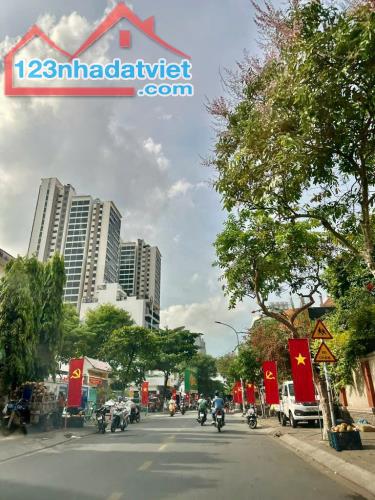 BIỆT THỰ THẢO ĐIỀN, DT 220M²(NGANG 7M) x 4 TẦNG, 11 PHÒNG, MT ĐƯỜNG SỐ 59 - 5