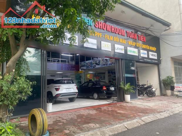 Bán nhà phố Nguyễn Khánh Toàn hợp xây văn phòng, nhà hàng, cà phê, showroom, chỉ 82 tỷ. - 1
