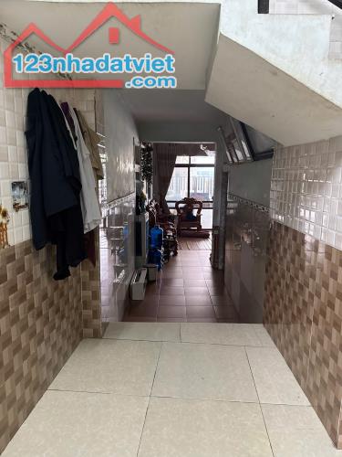 Bán nhà phố Mê Linh, Khai Quang giá 7 tỷ. LH 0399.566.078