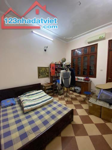 Ngõ Chợ Khâm Thiên. Đống Đa. 50m2, 4 Tầng, 4m Mặt Tiền, Giá 9 Tỷ - 1