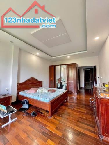 Bán Nhà Đường Âu Cơ, Phường Tân Sơn Nhì,Tân Phú 82m2 - 4,2m x 20m - 4 Tầng - 8,9 Tỷ TL - 3