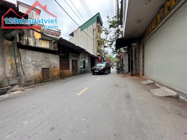 🔥🔥 HÀNG NÓNG KHÉT KHU PHỐ ĐỒNG KỴ - TỪ SƠN - BẮC NINH  🏡🏡 DIỆN TÍCH 71m : MT 5,96 = hậ - 1