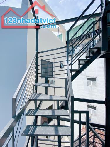 NHÀ 7 TẦNG 24 PHÒNG ĐANG CHO THUÊ FULL HƠN 130TR/THÁNG - GIÁ 17.99T - 4
