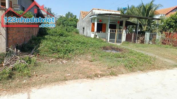 Bán đất nằm ngay 2 trường học Ninh Đa Ninh Hòa giá chỉ 5tr1 0985451850 - 1