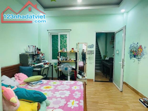 BÁN NHÀ HXH TÂN PHÚ 84M 3 TẦNG NHÀ ĐẸP 3PN 7.9 TỶ - 4