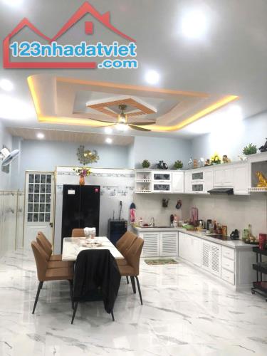 💥 NHÀ 3 TẦNG MẶT TIỀN BẾ VĂN ĐÀN – VỊ TRÍ VÀNG NGAY TRUNG TÂM ĐÀ NẴNG - VALI Ở NGAY