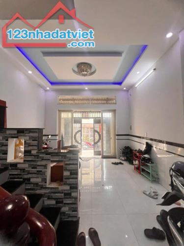 💝Nhà 3 tầng đường THẠNH LỘC 12, phường THẠNH LỘC, Q12, DT 52m2(4.3mx12m)💲4.45tỷ ✅ Nhà 3 - 3