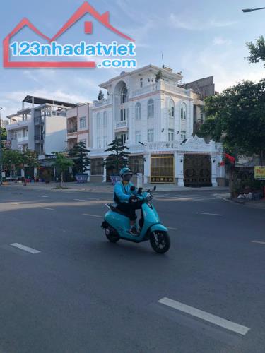 SIÊU PHẨM 2 MẶT TIỀN – NGAY KỀ PHẠM VĂN ĐỒNG, BÌNH THẠNH – DÒNG TIỀN ỔN ĐỊNH 60 TRIỆU/TH