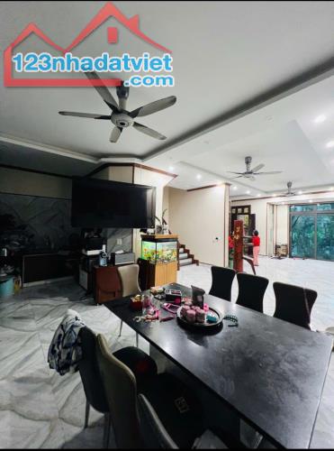 CHỈ 490 TRIỆU M CÓ NHÀ MP ĐỘI NHÂN 102M 4 TẦNG MT 7M KD ĐỈNH GIÁ 50 TỶ 0336212066 - 2
