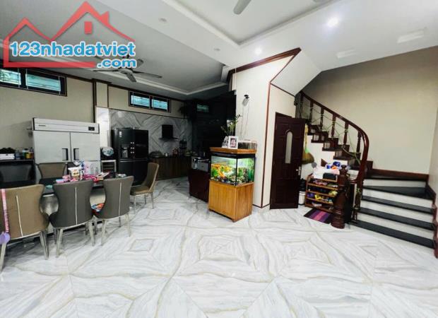 CHỈ 490 TRIỆU M CÓ NHÀ MP ĐỘI NHÂN 102M 4 TẦNG MT 7M KD ĐỈNH GIÁ 50 TỶ 0878168006 - 4