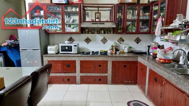 🔥 CHỦ KẸT TIỀN BÁN GẤP – GIÁ CHỈ 6.58 TỶ 💥 NHÀ MẶT TIỀN ĐƯỜNG SỐ – BÌNH CHIỂU, THỦ ĐỨC - 3