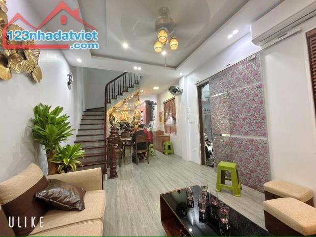 BÁN NHÀ DÂN XÂY PHỐ KHÂM THIÊN 5 TẦNG-FULL NỘI THẤT- 34/44M2- GIÁ CHỈ 11 TỶ