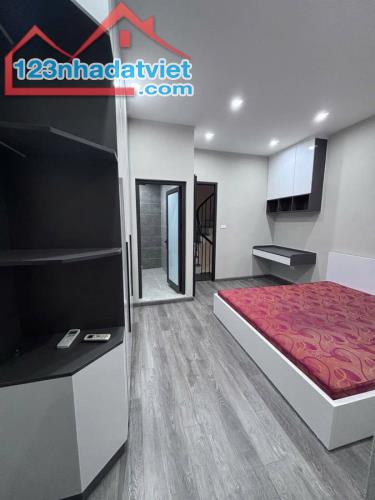SIÊU PHẨM ĐỘI CẤN-GẦN PHỐ-35Mx4T-FULL NỘI THẤT-NHÀ ĐẸP Ở LUÔN-GIÁ 7.X TỈ - 2