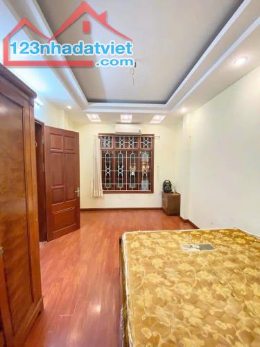 Bán nhà riêng Phố Trương Định, đầu Bạch Mai, Minh Khai - sát oto - 30m x 5 Tầng - Nhà đẹp - 1