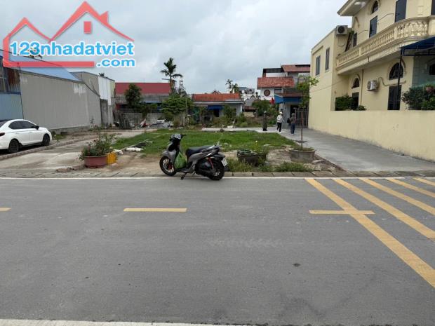 Duy nhất lô 44m ngay Hoa Động ngõ ô tô 7 chỗ quay đầu giá SIÊU SỐC chỉ 1,3x tỷ.  Diện tích