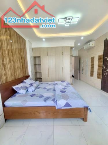 Bán nhà ĐẸP full Nội Thất 1 Trệt 2 Lầu,đường nhựa 12m,gần Metro Suối Tiên - 2