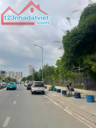HOT! Đất 2MT Dương Thị Giang, Q12 – Siêu Vị Trí Khu 38ha Tham Lương (17x40) Chỉ 60 Tỷ! - 1