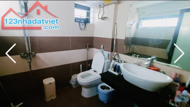 NHANH TAY THÌ CÒN!!!BÁN NHÀ TT NAM TỪ LIÊM 40M-5T-MT11M-LÔ GÓC-TẶNG NỘI THẤT-GẦN 8 T-Ỷ - 5