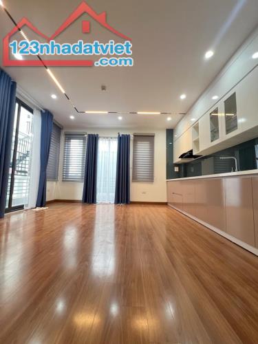 Lô góc phố Trần Duy Hưng, 40m2, 6 tầng, thang máy, kinh doanh, văn phòng, thiết kế hiện đạ - 2
