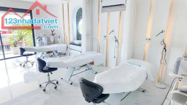SANG NHƯỢNG CƠ SỞ THẨM MỸ CAO CẤP - TRUNG TÂM ĐÀ NẴNG - 3