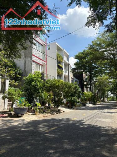 KDC PHÚ LỢI - NHÀ ĐẸP - GIÁ CẠNH TRANH - YÊN TỈNH 100M2 - NHỈNH 7,8 TỶ - 2
