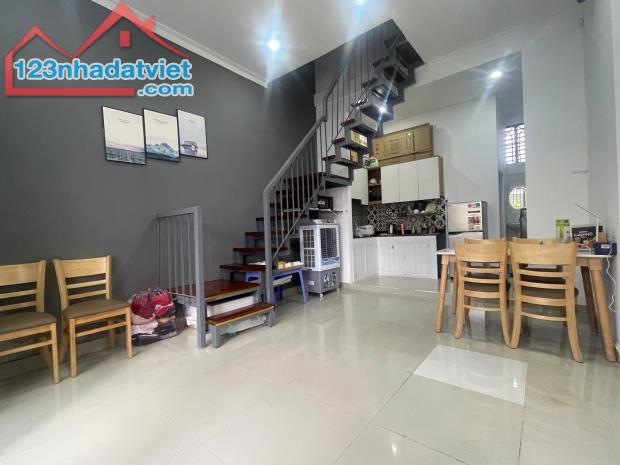 Nhà trệt lầu hẻm 2/ đường số 2 P.Tam Phú gần chợ Tam Hà giá nhỉnh hơn 3,9 tỷ diện tích 45m - 3