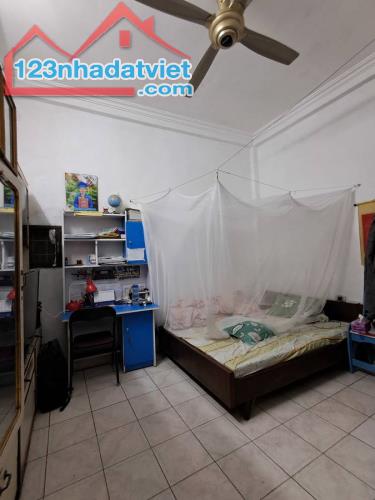 BÁN NHÀ MẶT NGÕ ÔTÔ-GẦN PHỐ-KINH DOANH-CHO THUÊ-53M 4T 13xTỶ-CÁT LINH ĐỐNG ĐA - 4