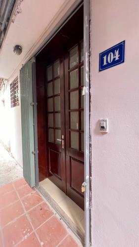 Bán nhà đẹp, vị trí vàng- Nguyễn Khuyến,Đống Đa: DT 75m, giá 5.9 tỷ
