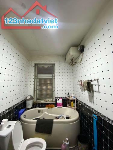 mình bán gấp căn nhà khu phân lô học viện cảnh sát cổ nhuế - 4