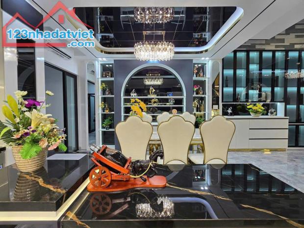 MẶT TIỀN 7m5 TÔ HIỆU - NHÀ 3 TẦNG ĐẦY ĐỦ NỘI THẤT SIÊU SIÊU ĐẸP - 3